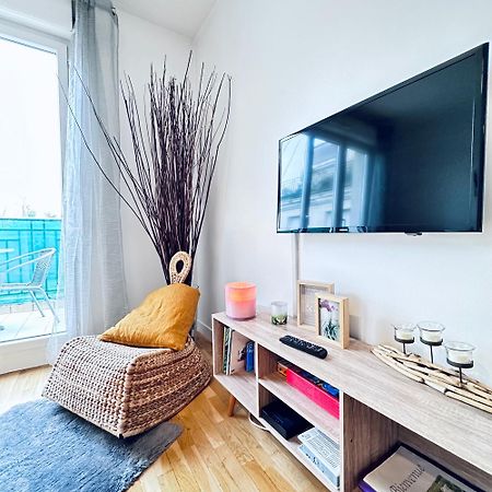 Sweet Apartment In Front Of Disneyland'S Castel Montevrain Bagian luar foto